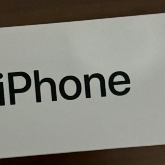 iPhone 15 Box - Picture 4 of 5